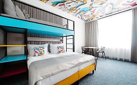 Family Apartments By Astoria Hotel & Medical Spa
